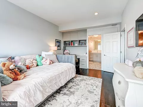 10 E Lee St #2402, Baltimore, MD 21202 photo 31