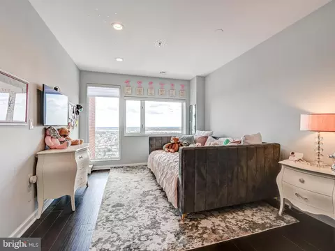 10 E Lee St #2402, Baltimore, MD 21202 photo 30