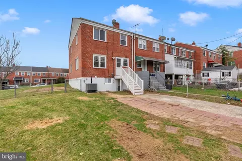 Exterior - 854 Bradhurst Rd, Baltimore, MD 21212 photo 8 of 8