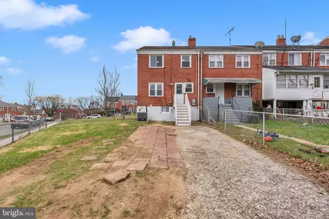 Exterior - 854 Bradhurst Rd, Baltimore, MD 21212 photo 7 of 8