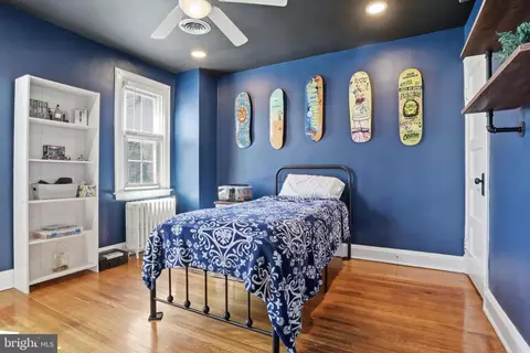 Bedroom - 2717 Kildaire Dr, Baltimore, MD 21234 photo 1 of 5