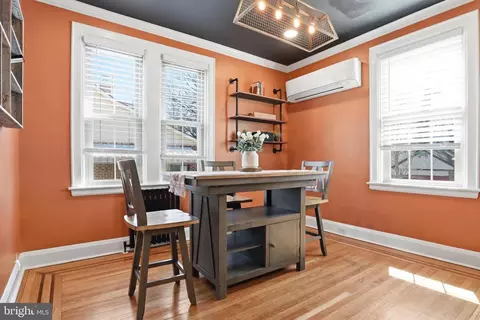 Dining - 2717 Kildaire Dr, Baltimore, MD 21234 photo 1 of 1