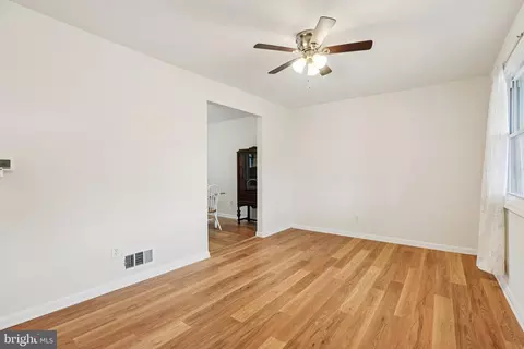 Living - 4714 Hellwig Rd, Baltimore, MD 21206 photo 1 of 1