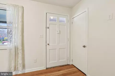 Entry Way - 4714 Hellwig Rd, Baltimore, MD 21206 photo 1 of 2
