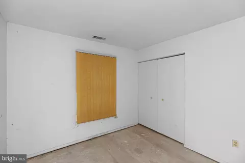 Bedroom - 6231 Marlora Rd, Baltimore, MD 21239 photo 3 of 3