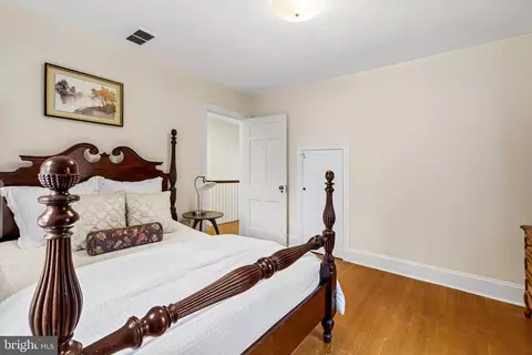 Bedroom - 212 Witherspoon Rd, Baltimore, MD 21212 photo 5 of 7