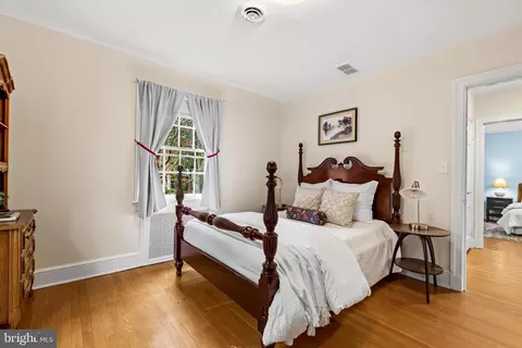 Bedroom - 212 Witherspoon Rd, Baltimore, MD 21212 photo 4 of 7