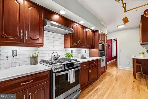 Kitchen - 212 Witherspoon Rd, Baltimore, MD 21212 photo 2 of 4