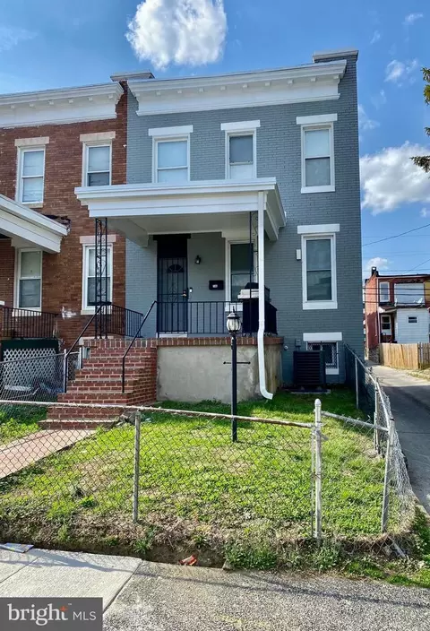 746 Linnard St, Baltimore, MD 21229