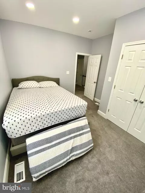 Bedroom - 746 Linnard St, Baltimore, MD 21229 photo 3 of 4