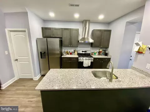 Kitchen - 746 Linnard St, Baltimore, MD 21229 photo 2 of 3