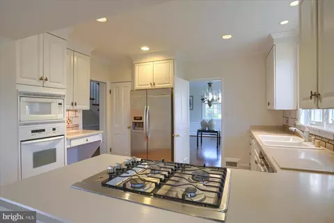 Kitchen - 115 Witherspoon Rd, Baltimore, MD 21212 photo 3 of 3