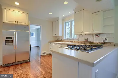 Kitchen - 115 Witherspoon Rd, Baltimore, MD 21212 photo 2 of 3