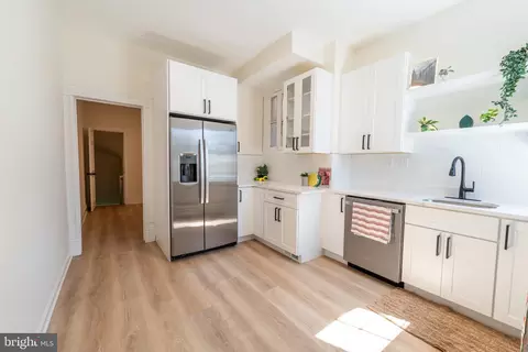 Entry Way - 511 E 35th St, Baltimore, MD 21218 photo 1 of 2