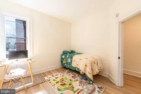 Bedroom - 511 E 35th St, Baltimore, MD 21218 photo 3 of 4