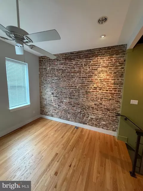Living - 2346 Sidney Ave, Baltimore, MD 21230 photo 2 of 2