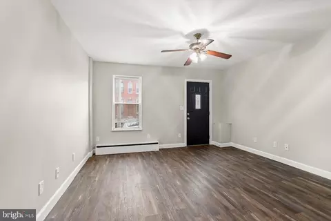 Living - 3006 Elliott St, Baltimore, MD 21224 photo 1 of 5