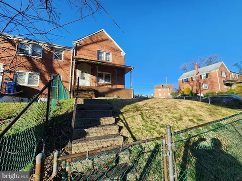 3821 Stokes Dr, Baltimore, MD 21229