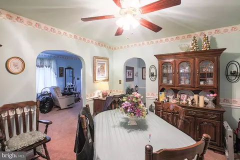 Dining - 6105 Walther Ave, Baltimore, MD 21206 photo 2 of 2