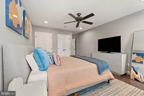 Bedroom - 935 S Bouldin St, Baltimore, MD 21224 photo 4 of 5