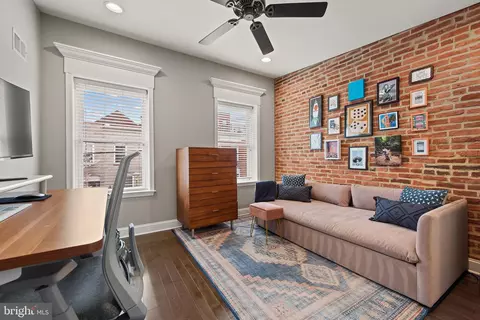 Bedroom - 935 S Bouldin St, Baltimore, MD 21224 photo 5 of 5