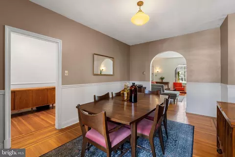 Dining - 706 E Lake Ave, Baltimore, MD 21212 photo 3 of 3