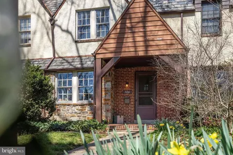Exterior - 706 E Lake Ave, Baltimore, MD 21212 photo 2 of 13