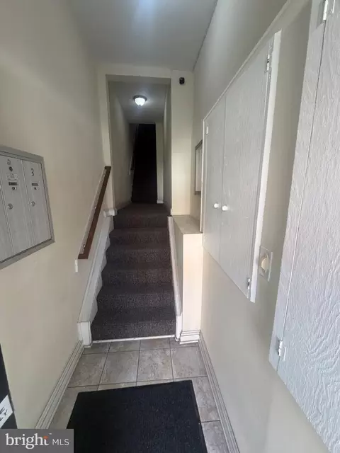Entry Way - 17 E 21st St, Baltimore, MD 21218 photo 10 of 16