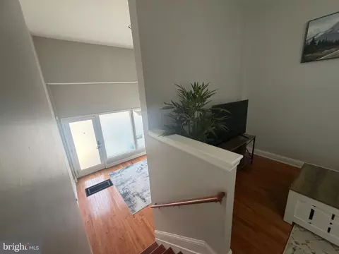 Entry Way - 17 E 21st St, Baltimore, MD 21218 photo 2 of 16
