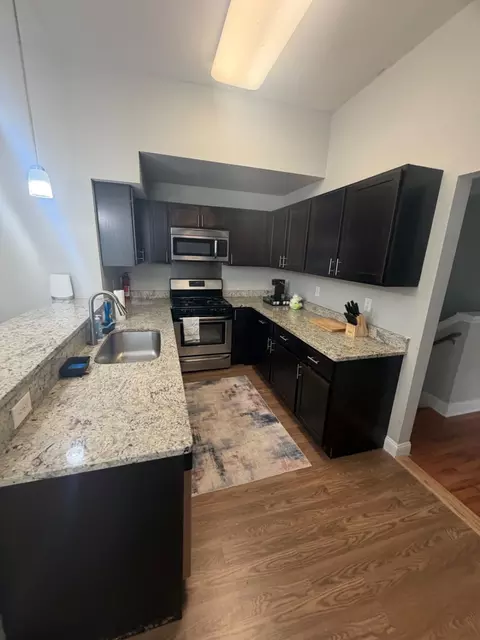Kitchen - 17 E 21st St, Baltimore, MD 21218 photo 3 of 8