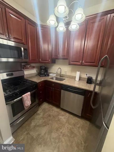Kitchen - 17 E 21st St, Baltimore, MD 21218 photo 6 of 8
