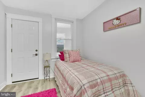 Bedroom - 2014 N Wolfe St N, Baltimore, MD 21213 photo 6 of 8