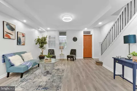 Entry Way - 2014 N Wolfe St N, Baltimore, MD 21213 photo 6 of 18