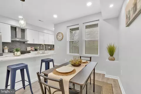 Entry Way - 2014 N Wolfe St N, Baltimore, MD 21213 photo 10 of 18
