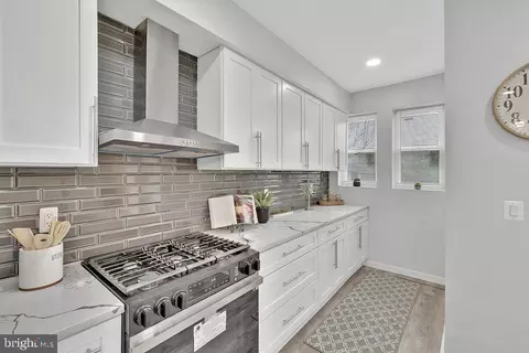 Kitchen - 2014 N Wolfe St N, Baltimore, MD 21213 photo 2 of 3