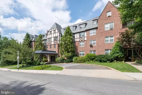 310 Ridgemede Rd #1, Baltimore, MD 21210
