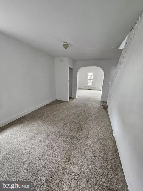 Entry Way - 3141 Elmora Ave, Baltimore, MD 21213 photo 1 of 3