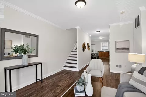 Entry Way - 738 Bartlett Ave, Baltimore, MD 21218 photo 1 of 8