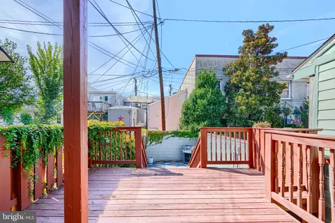 Exterior - 232 S Ann St, Baltimore, MD 21231 photo 2 of 9