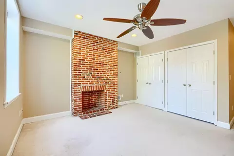 Bedroom - 232 S Ann St, Baltimore, MD 21231 photo 1 of 6