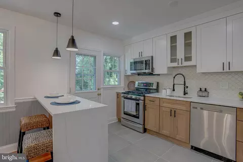 Kitchen - 1400 Walker Ave, Baltimore, MD 21239 photo 2 of 3