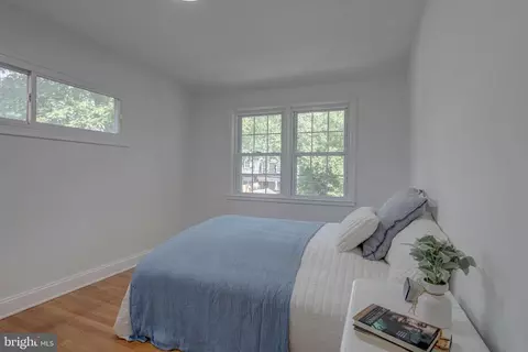 Bedroom - 1400 Walker Ave, Baltimore, MD 21239 photo 4 of 7