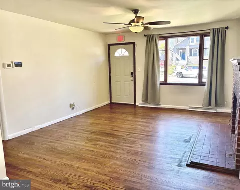 4121 5th St, Baltimore, MD 21225 photo 3