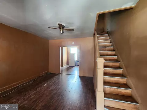 Entry Way - 3532 Esther Pl, Baltimore, MD 21224 photo 1 of 5