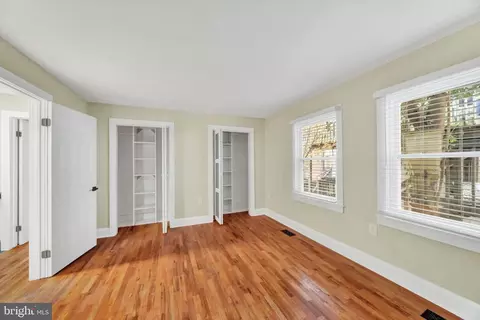 Bedroom - 15 Branch Ln #22, Baltimore, MD 21201 photo 2 of 4