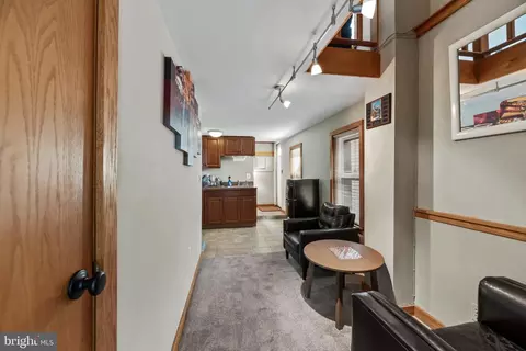 Entry Way - 1608 Eastern Ave, Baltimore, MD 21231 photo 9 of 15