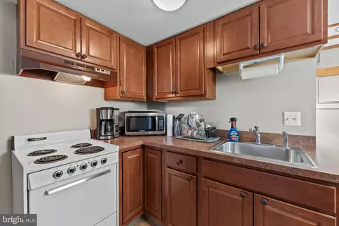 Kitchen - 1608 Eastern Ave, Baltimore, MD 21231 photo 1 of 2