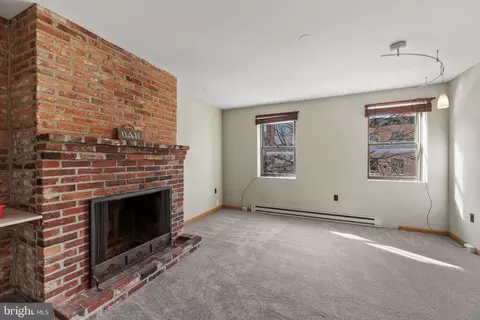 Living - 1608 Eastern Ave, Baltimore, MD 21231 photo 1 of 5