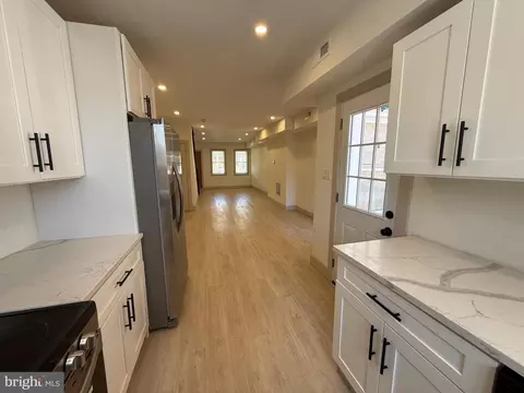 3905 Cranston Ave, Baltimore, MD 21229