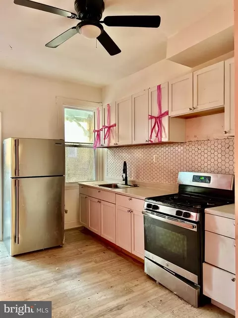 2729 Parkwood Ave, Baltimore, MD 21217